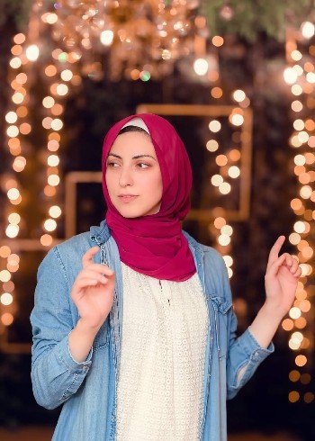 آية غمري