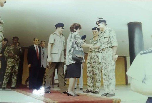 مناغشة ميري .. لواء طلبة رضوان