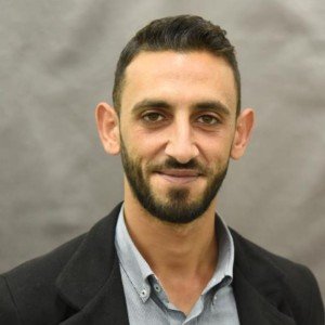 الكاتب