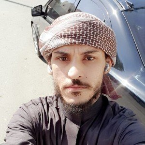 الكاتب